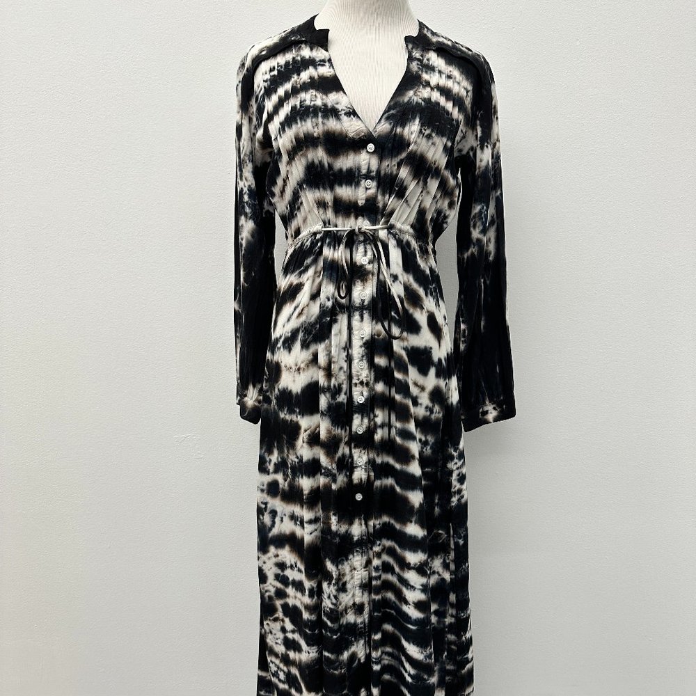 Area Stars Maxi Dress